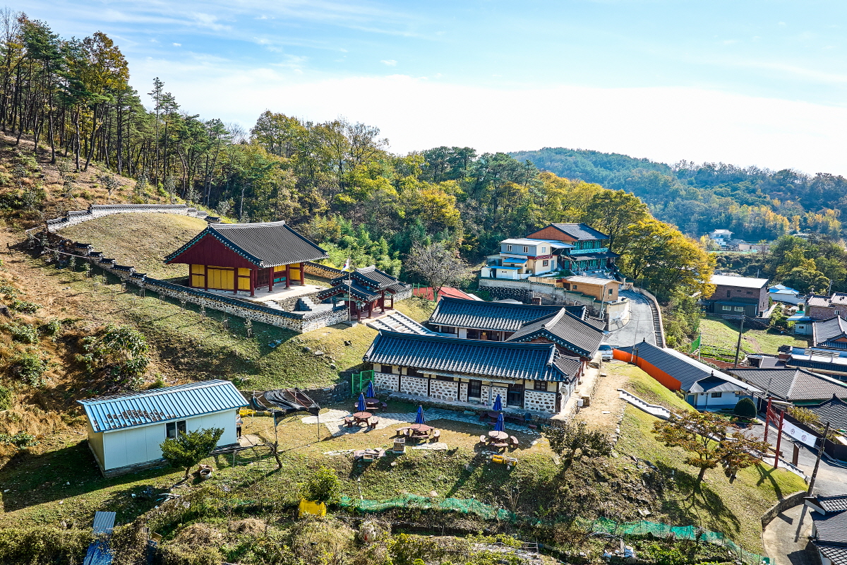 예산향교_전경(우측)